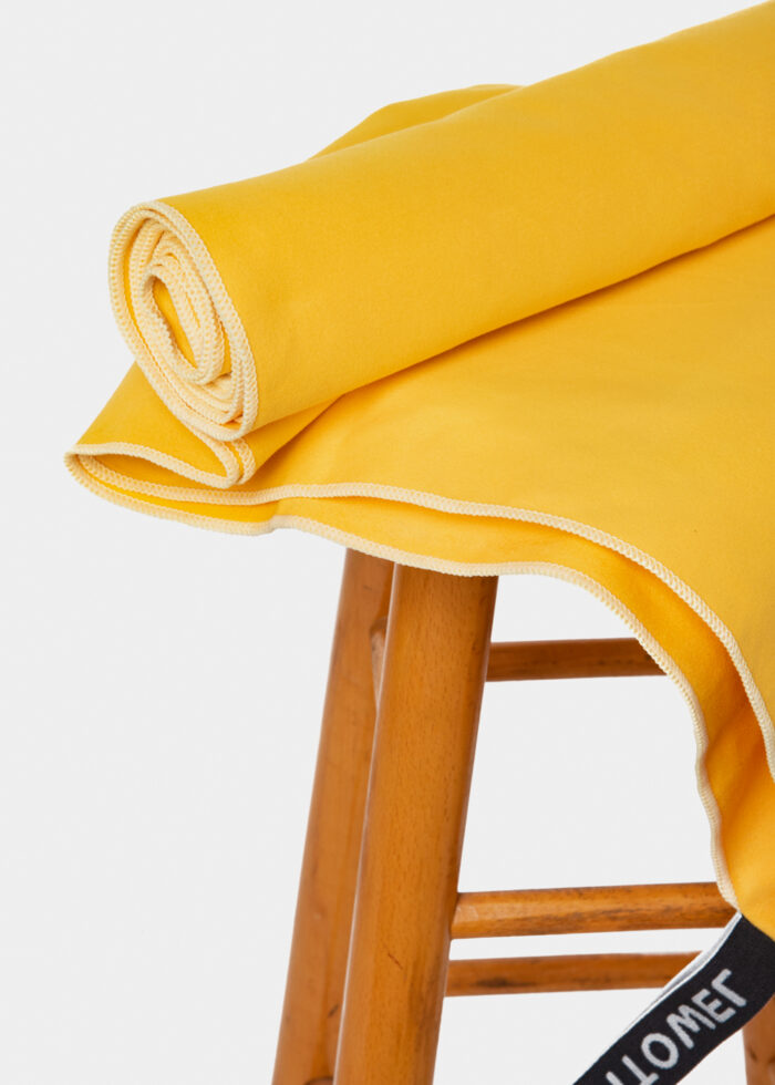 Yellow microfiber towel 2 - Image 3